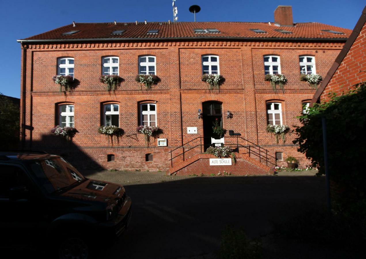 فندق Alte Schule Schnackenburg المظهر الخارجي الصورة